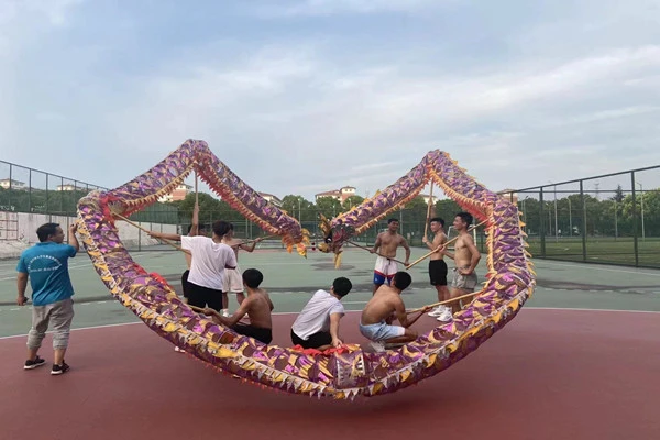 哪里能找到有关篮球训练中纪律培养的方法_0